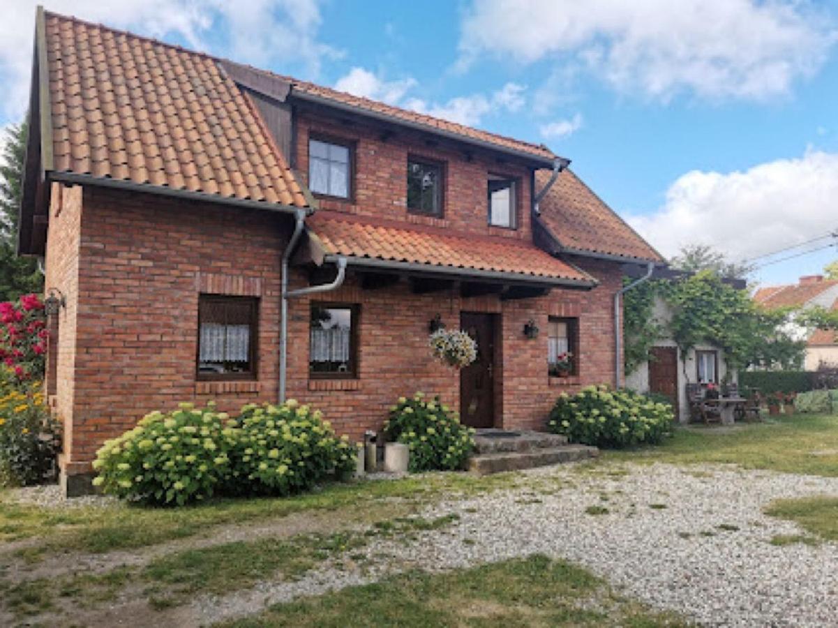 Gosciniec Galkowo Pension Buitenkant foto