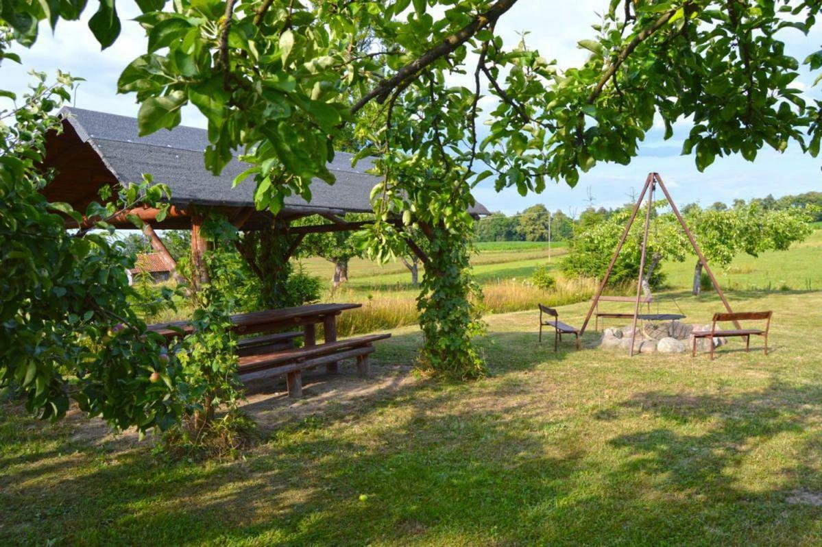 Gosciniec Galkowo Pension Buitenkant foto